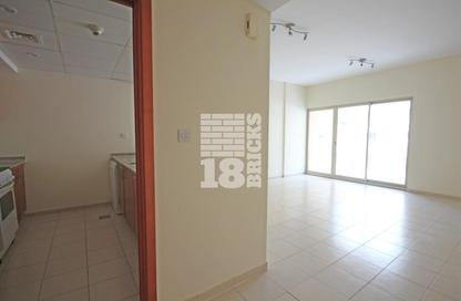 Apartment - 1 Bedroom - 2 Bathrooms for sale in Al Dhafra 3 - Al Dhafra - Greens - Dubai Apartment - 1 Bedroom - 2 Bathrooms for sale in Al Dhafra 3 - Al Dhafra - Greens - Dubai