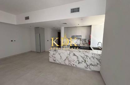 Apartment - 2 Bedrooms - 2 Bathrooms for rent in Amal Tower - Dubai Sports City - Dubai