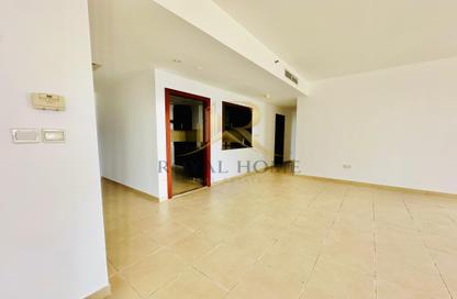 Apartment - 2 - 3 for rent in Rimal 1 - Rimal - Jumeirah Beach Residence - Dubai