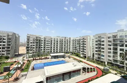 شقة - غرفة نوم - 1 حمام للبيع في لاونز من دانوب بلوك 2 - لاونز لدانوب - المدينة العالمية - دبي