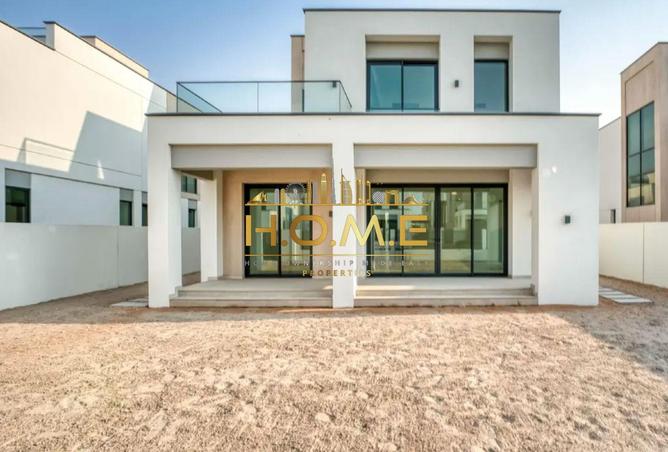 98240605 - Property Main Image
