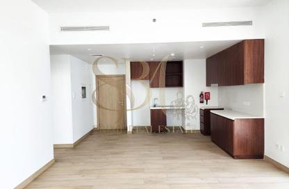 Apartment - 1 Bedroom - 1 Bathroom for rent in La Rive Building 1 - La Rive - Port de La Mer - La Mer - Jumeirah - Dubai