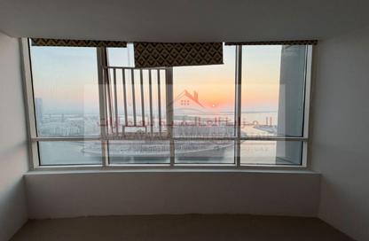 Apartment - 3 - 3 for rent in Beach Tower 1 - Al Khan Lagoon - Al Khan - Sharjah