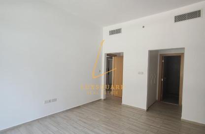 Apartment - 1 Bedroom - 2 Bathrooms for rent in Oxford Residence 1 - District 13 - Jumeirah Village Circle - Dubai