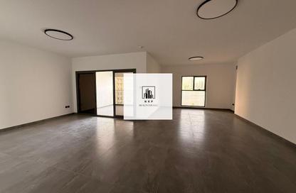 Apartment - 3 Bedrooms - 5 Bathrooms for rent in Riviera Tower - Al Majaz 3 - Al Majaz - Sharjah