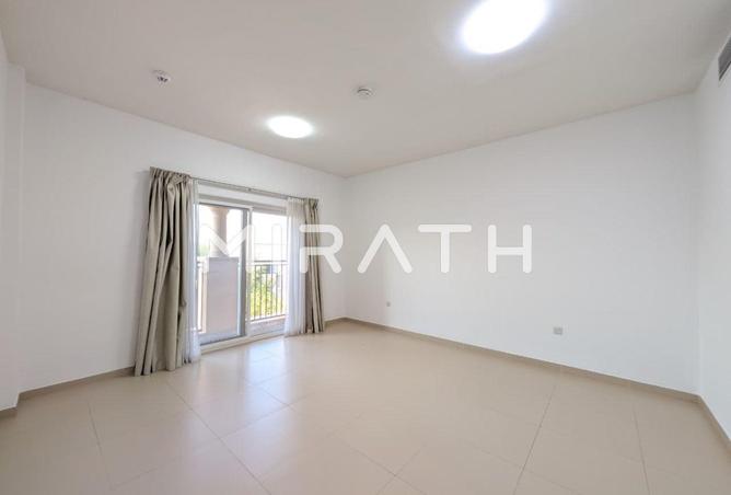 98679846 - Property Image 3