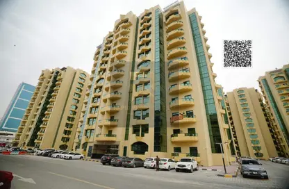 Apartment - 2 Bedrooms - 2 Bathrooms for rent in Al Rashidiya Towers - Ajman Downtown - Ajman