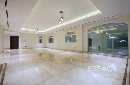 Villa - 5 Bedrooms - 6 Bathrooms for rent in Legacy Large - Legacy - Jumeirah Park - Dubai Villa - 5 Bedrooms - 6 Bathrooms for rent in Legacy Large - Legacy - Jumeirah Park - Dubai
