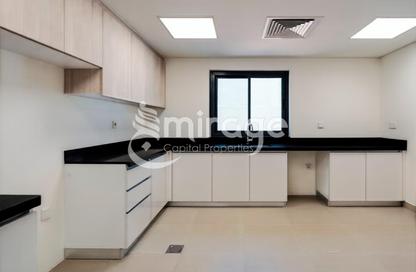 Villa - 4 Bedrooms - 5 Bathrooms for sale in Fay Alreeman - Al Shamkha - Abu Dhabi Villa - 4 Bedrooms - 5 Bathrooms for sale in Fay Alreeman - Al Shamkha - Abu Dhabi