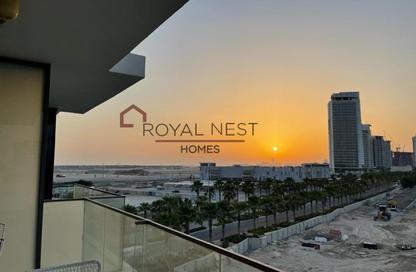 Apartment - Studio - 1 Bathroom for rent in Golf Promenade 5A - Golf Promenade 5 - Golf Town - Damac Hills - Dubai