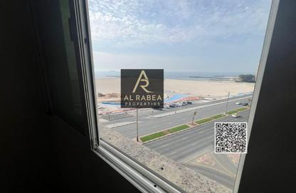 Apartment - 1 Bedroom - 1 Bathroom for rent in Corniche Tower - Ajman Corniche Road - Ajman