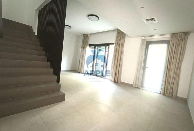 76962050 - Property Image 2