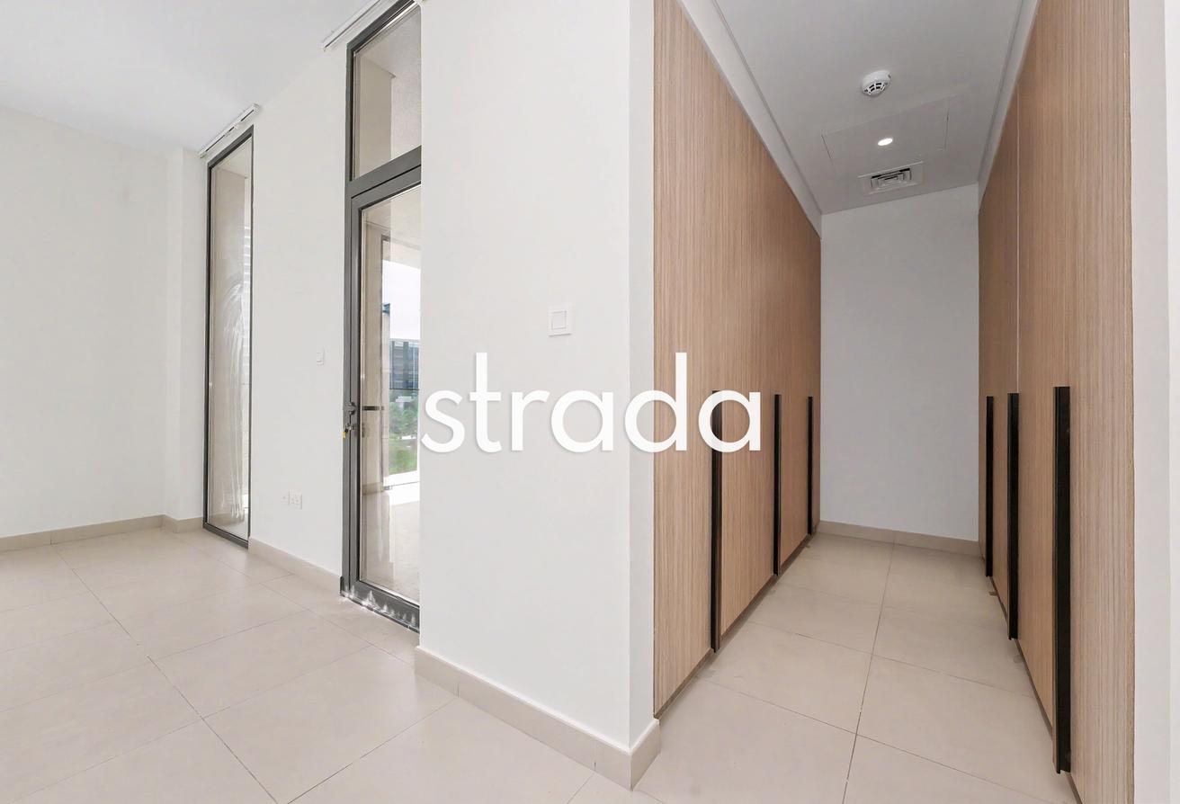 Spacious Plot | Unfurnished | Available photo 12