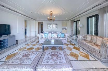 Apartment - 1 Bedroom - 1 Bathroom for rent in Palazzo Versace - Culture Village - Dubai