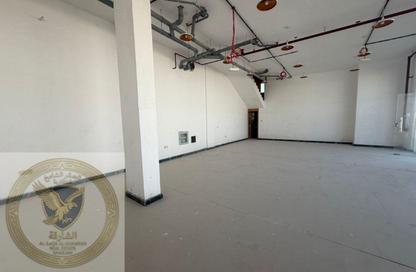 Warehouse - Studio - 2 Bathrooms for rent in Al Sajaa S - Al Sajaa - Sharjah