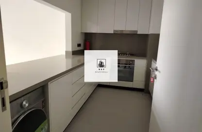 Apartment - 2 Bedrooms - 3 Bathrooms for rent in Vida 2 - Vida Residences - Aljada - Sharjah