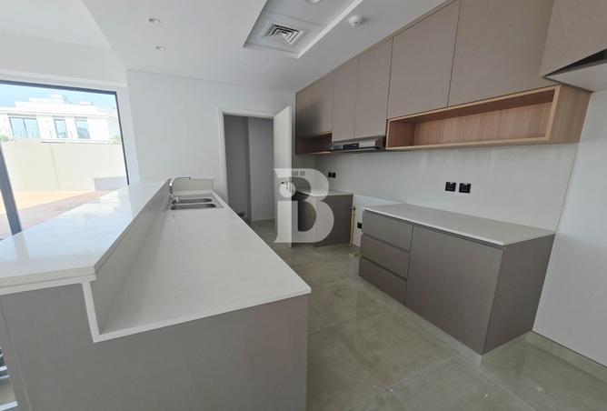 81934201 - Property Image 3