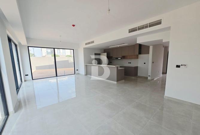 81934201 - Property Main Image