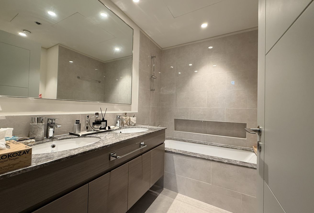2 bedroom apartment in Forte 1, Downtown Dubai: 11