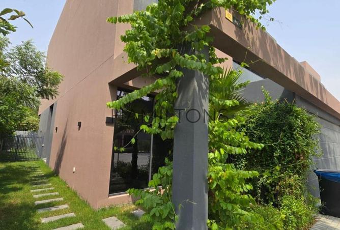 106833626 - Property Main Image