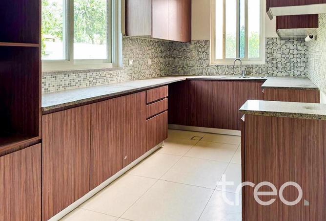 88760004 - Property Image 3