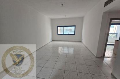 Apartment - 2 Bedrooms - 2 Bathrooms for rent in Al Majaz 1 - Al Majaz - Sharjah Apartment - 2 Bedrooms - 2 Bathrooms for rent in Al Majaz 1 - Al Majaz - Sharjah