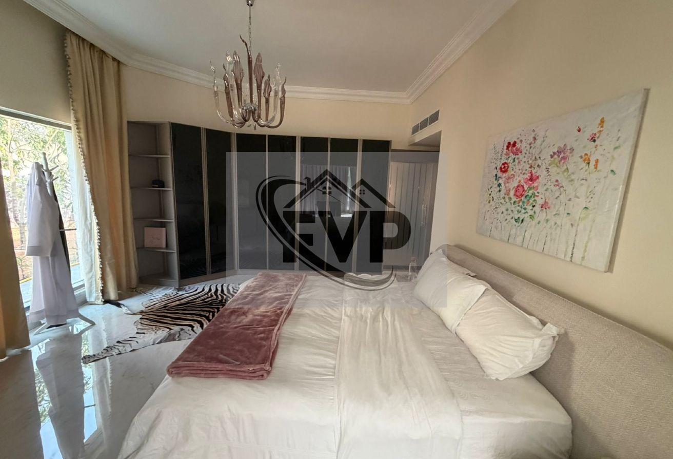 Luxury 5BHK+Maids |Private Pool | Fully Furnished photo 7