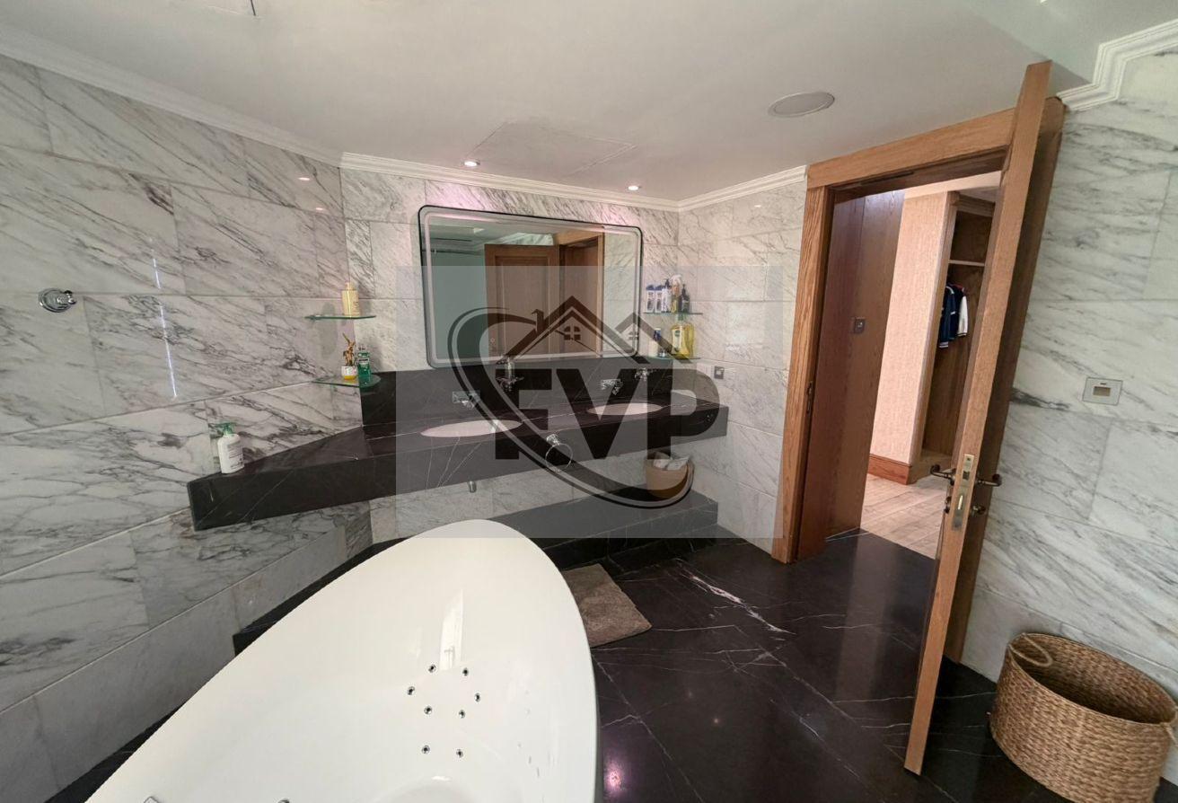 Luxury 5BHK+Maids |Private Pool | Fully Furnished photo 23