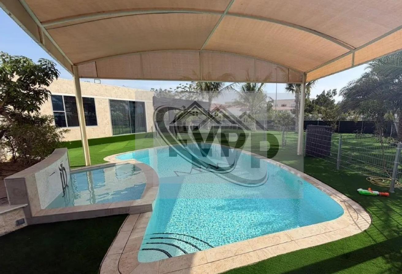 Luxury 5BHK+Maids |Private Pool | Fully Furnished