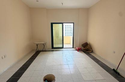 Apartment - 3 Bedrooms - 4 Bathrooms for rent in Qasimia 10 building - Al Mahatta - Al Qasimia - Sharjah Apartment - 3 Bedrooms - 4 Bathrooms for rent in Qasimia 10 building - Al Mahatta - Al Qasimia - Sharjah