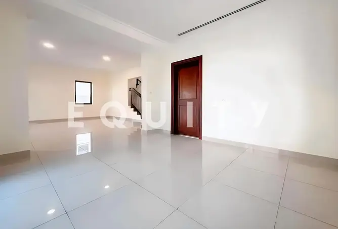 103700299 - Property Image 3