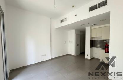 Apartment - Studio - 1 for rent in Hayat Boulevard 2B - Hayat Boulevard 2 - Hayat Boulevard - Town Square - Dubai