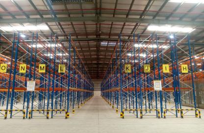 Warehouse - Studio for rent in Freezone South - Jebel Ali Freezone - Jebel Ali - Dubai