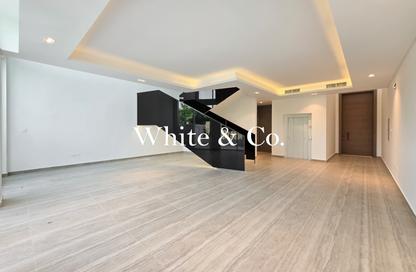 Townhouse - 4 - 5 for sale in Ixora - Al Barari - Dubai