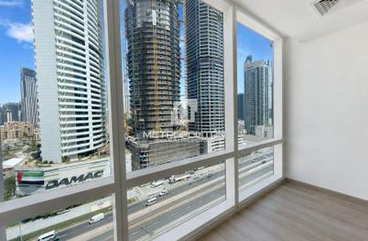 Office Space - Studio for rent in Tamani Art Tower - Business Bay - Dubai