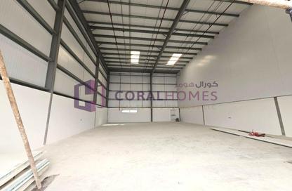 Warehouse - Studio for rent in Dubai Investment Park 1 (DIP 1) - Dubai Investment Park (DIP) - Dubai