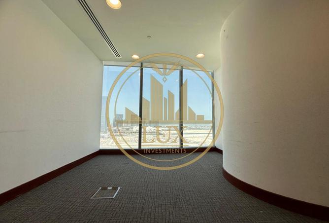 83669701 - Property Image 3