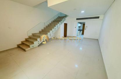 Townhouse - 4 Bedrooms - 5 Bathrooms for rent in Orchid Park - District 15 - Jumeirah Village Circle - Dubai