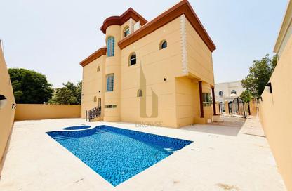 Villa - 5 Bedrooms - 5 Bathrooms for rent in Umm Suqeim 2 Villas - Umm Suqeim 2 - Umm Suqeim - Dubai