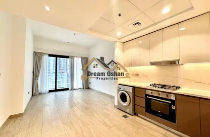 Apartment - 2 Bedrooms - 2 Bathrooms for rent in Azizi RIviera 18 - Azizi Riviera - Meydan One - Meydan - Dubai