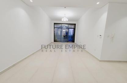 Apartment - 2 Bedrooms - 3 Bathrooms for rent in Airport Road Area - Al Garhoud - Dubai