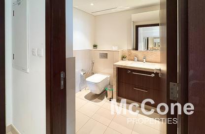 Apartment - 2 Bedrooms - 3 Bathrooms for rent in Boulevard Point - Downtown Dubai - Dubai
