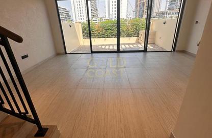 Townhouse - 4 - 3 for rent in Portofino - Damac Lagoons - Dubai