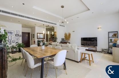 Apartment - 1 Bedroom - 2 Bathrooms for sale in Emerald - Tiara Residences - Palm Jumeirah - Dubai