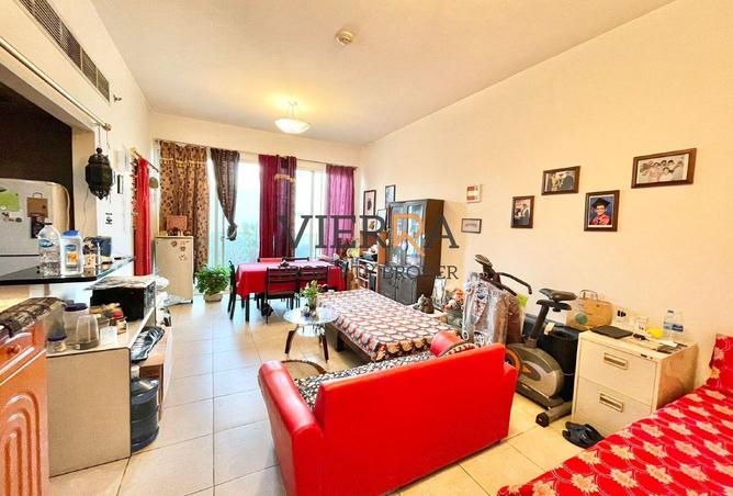 64027335 - Property Main Image