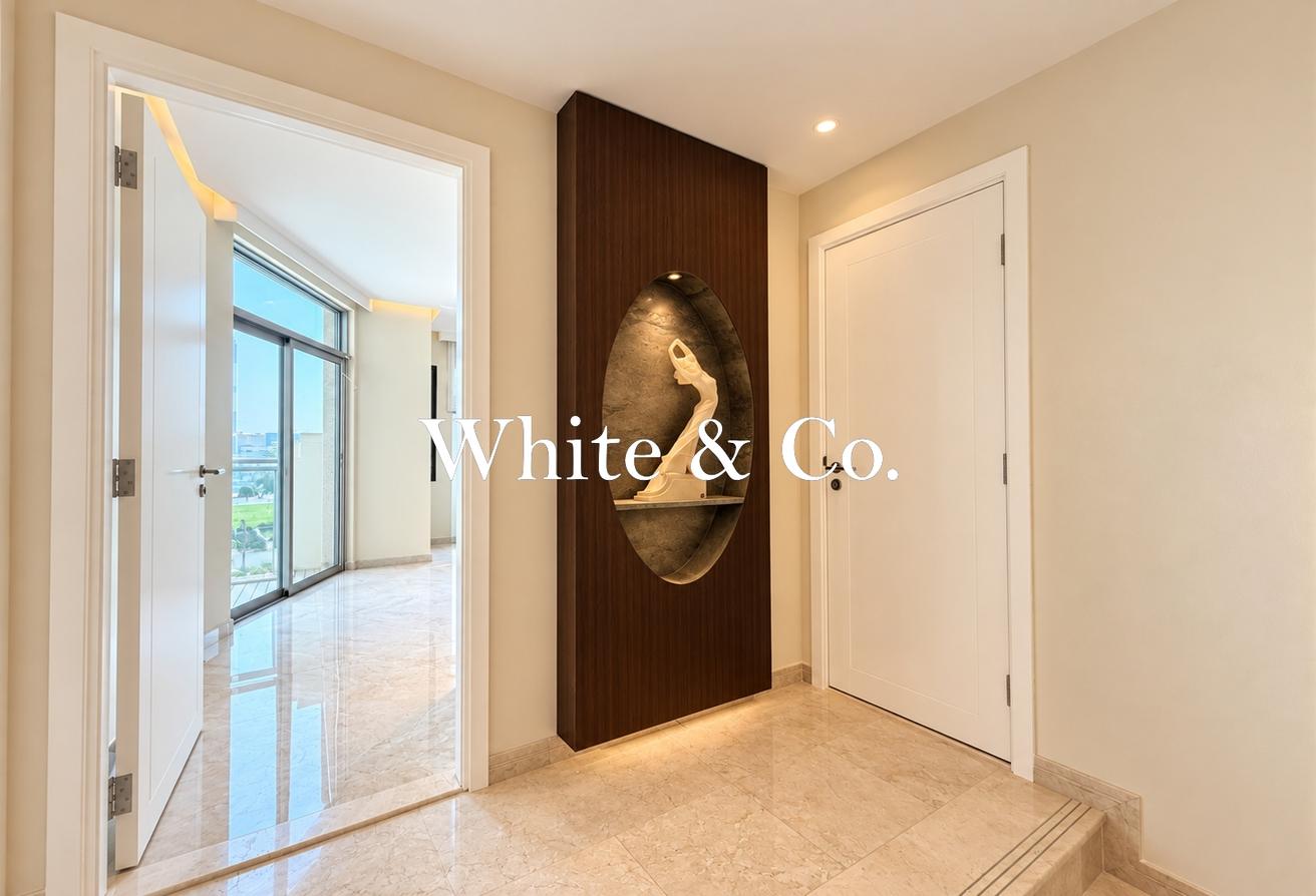 Upgraded | 2 Bed Duplex | Full Burj Views photo 18