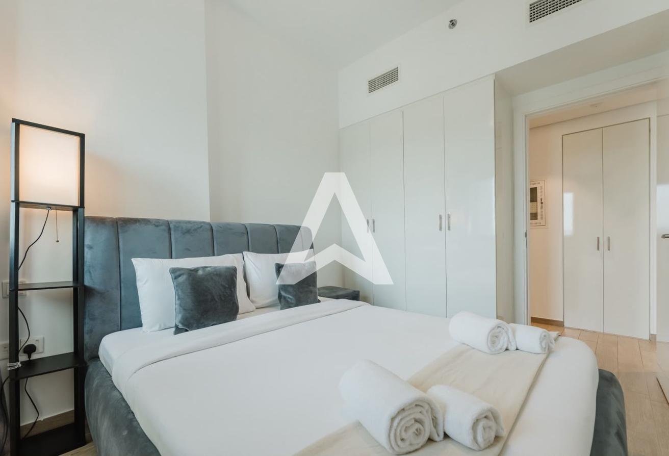 Fully Furnished | Vacant | Pool & Park View | Wasl photo 9