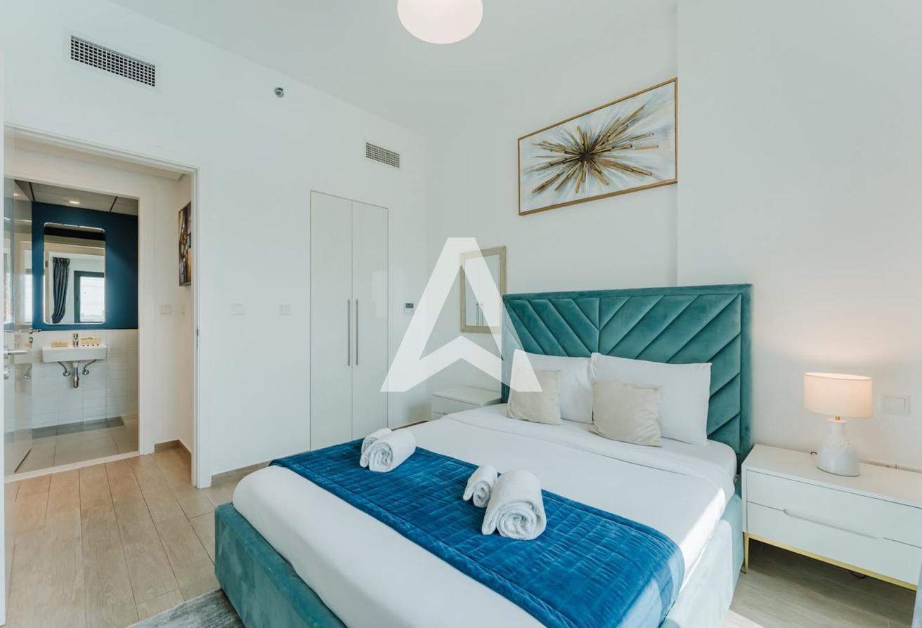 Fully Furnished | Vacant | Pool & Park View | Wasl photo 5
