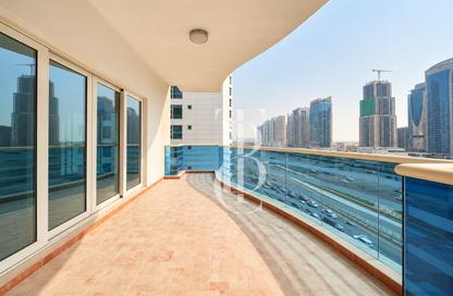 Apartment - 1 - 2 for rent in Cascades Tower - Dubai Marina - Dubai