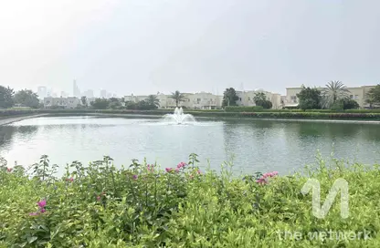 فيلا - 2 غرف نوم - 3 حمامات للايجار في الينابيع 10 - الينابيع - دبي